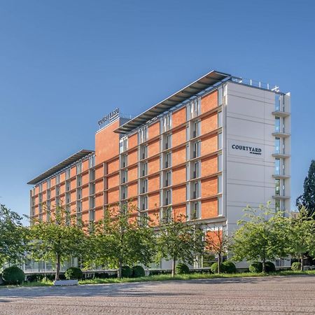 Hotel Courtyard By Marriott Linz Extérieur photo