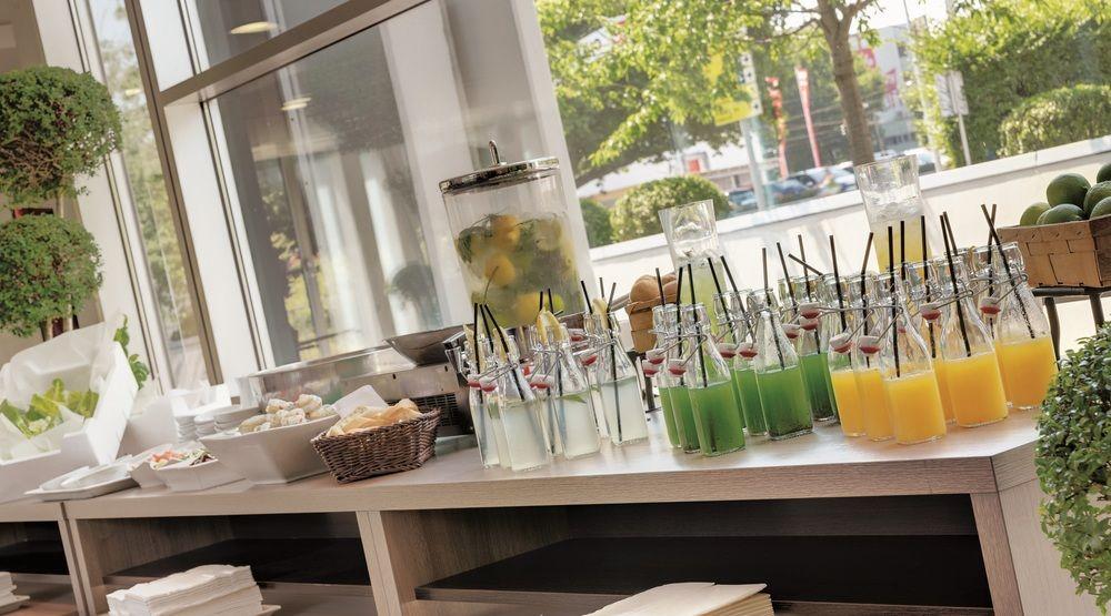 Hotel Courtyard By Marriott Linz Extérieur photo