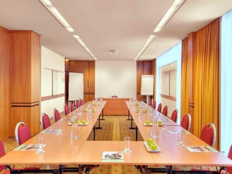 Hotel Courtyard By Marriott Linz Facilités photo