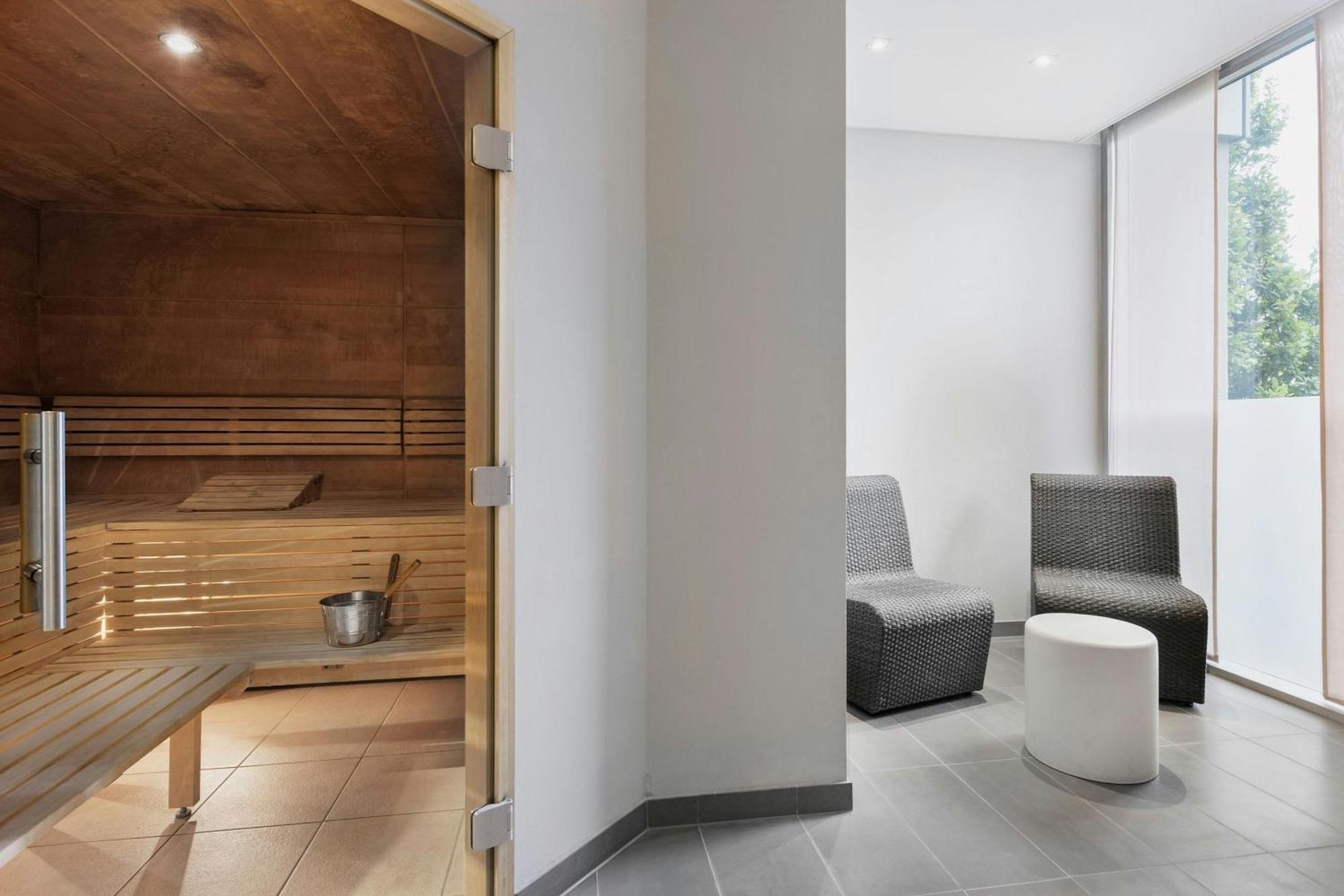 Hotel Courtyard By Marriott Linz Extérieur photo