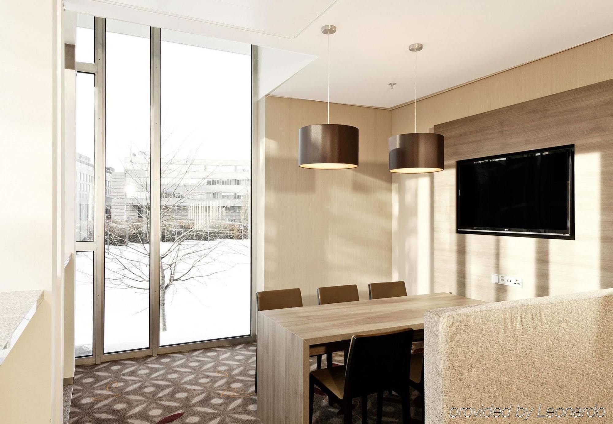 Hotel Courtyard By Marriott Linz Chambre photo
